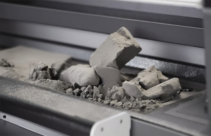 https://www.formexfabtech.com/what-is-selective-laser-sintering-sls/